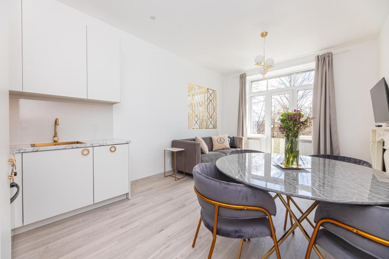 Heritage House Dane Apartment Klaipeda Bagian luar foto